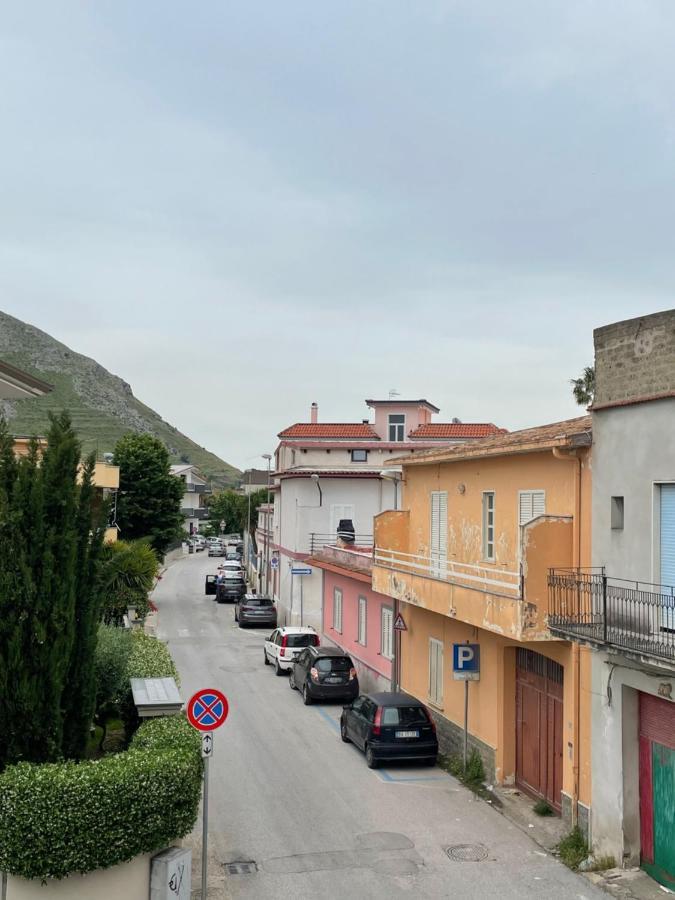 Casa San Francesco Apartment Мондрагоне Екстериор снимка
